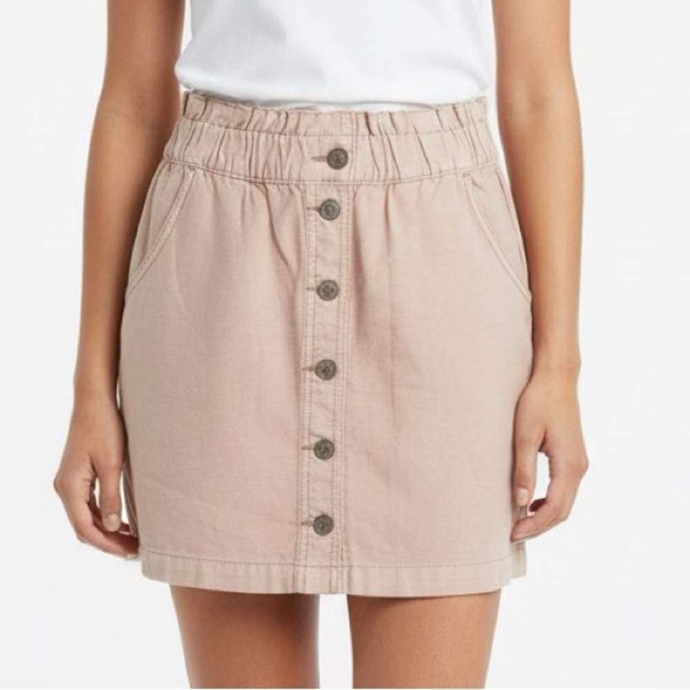 NWT American Eagle High Rise Paperbag Mini Skirt Button Down Dusty Rose Size 8